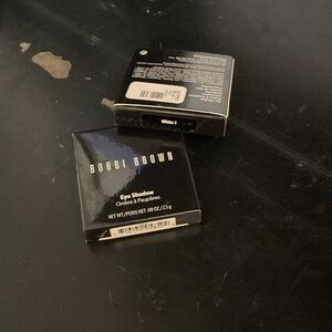 NEW IN BOX Bobbi Brown Eye Shadow in white - DISCONTINUED
